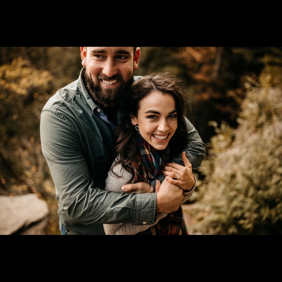 Meet your Posher, Samantha - Picture 1 of 1